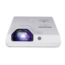 松下（Panasonic）短焦商务办公投影仪 家用教学教育投影机 PT-X3871STC（3800流明 XGA）
